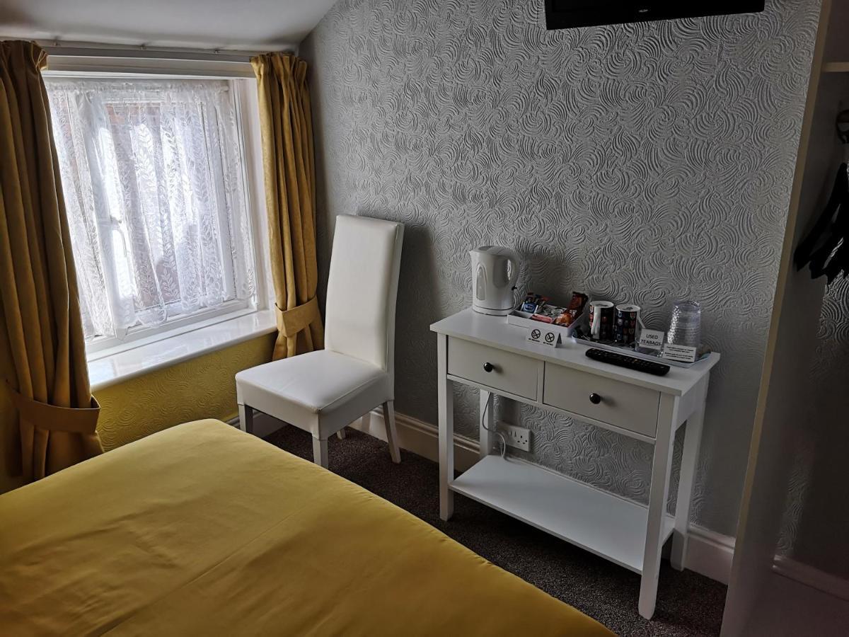 The Phoenix Guest House Scarborough Dış mekan fotoğraf